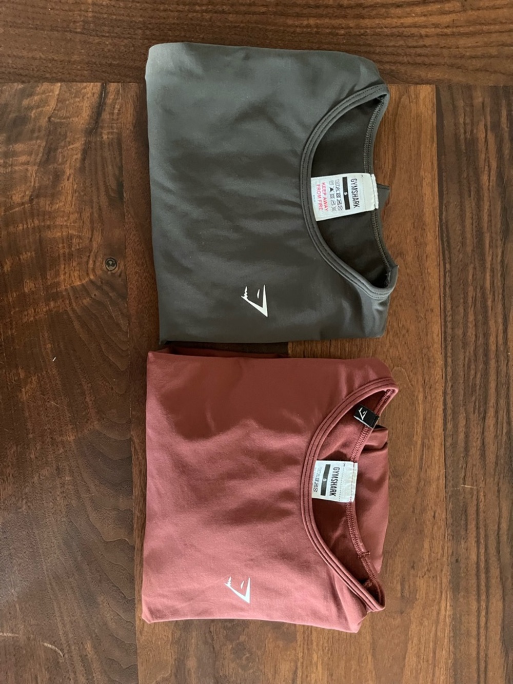 Gymshark Long Sleeve Crop Tops - Sage & Burgundy - Picture 2 of 5
